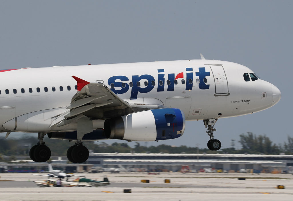 Spirit airlines customer service number