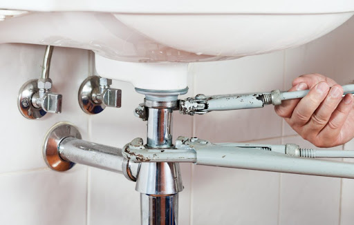 Features of installing plumbing fixtures in the house and the nuances that you need to pay special attention to